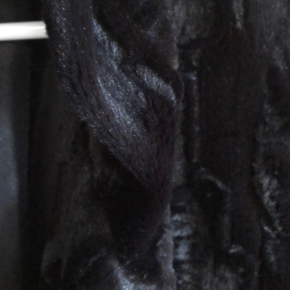 Faux fur bolero jacket - Picture 2 of 2